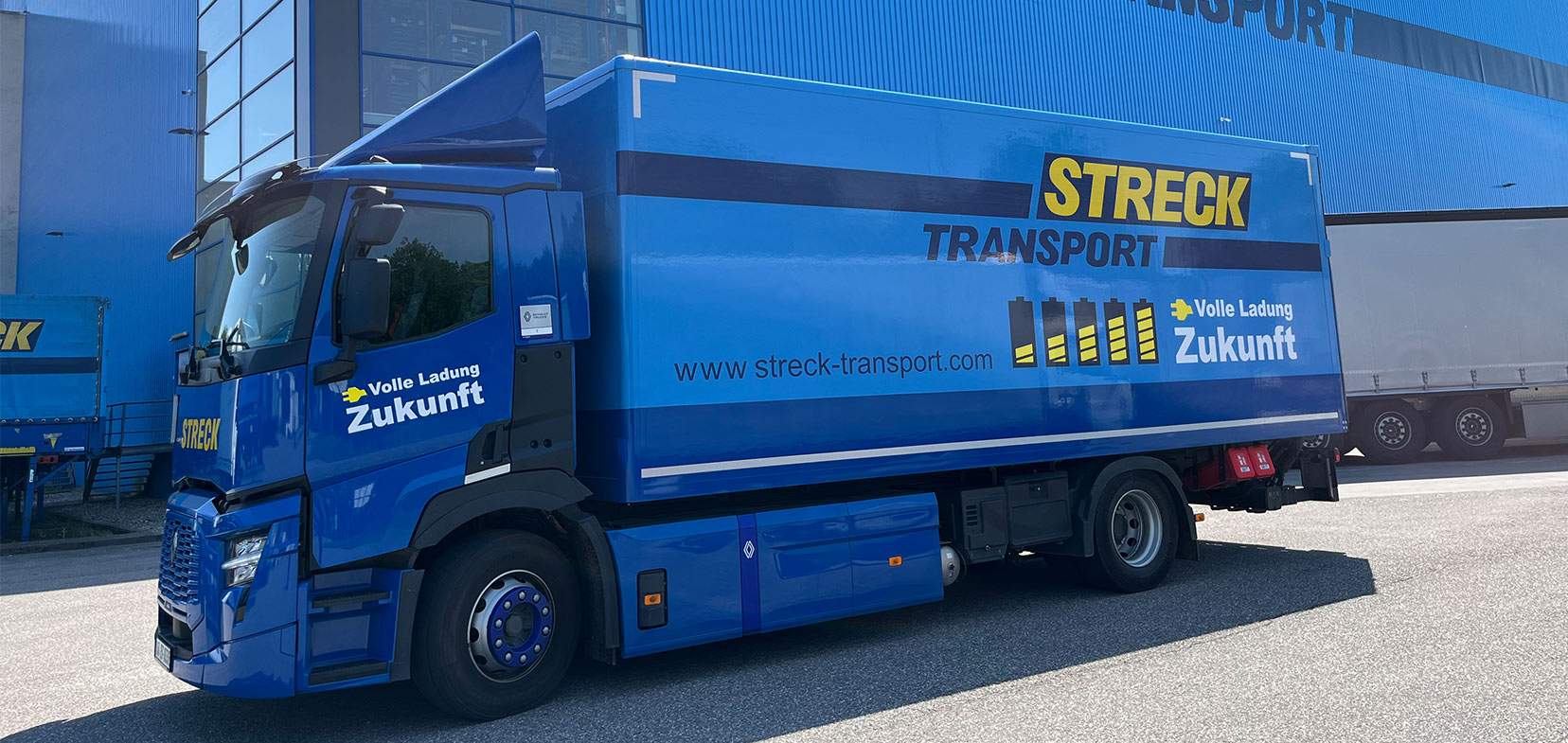 Ansicht Fahrzeug-Beklebung für LKW von Streck Transport