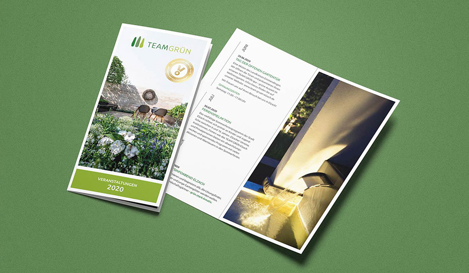 Ansicht Titelseite und Doppel-Innenseiten des Veranstaltungsflyers von Team Grün